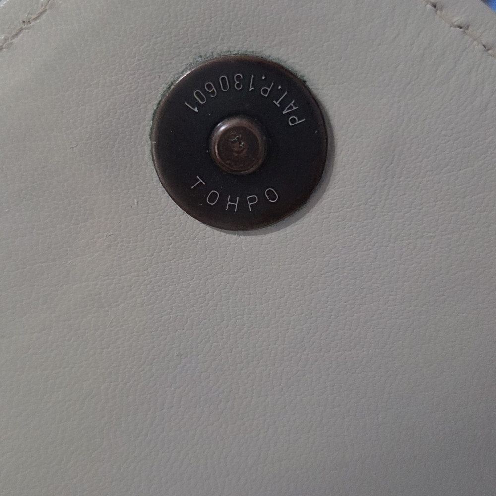 YSL Yves Saint Laurent Leather clutch/w Crossbody Strap-Authentic - Picture 10 of 12